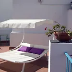 Casual De Letras 2* إشبيلية